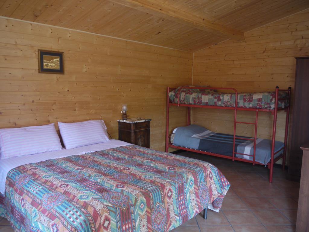Su Trabi B&B Fluminimaggiore Δωμάτιο φωτογραφία