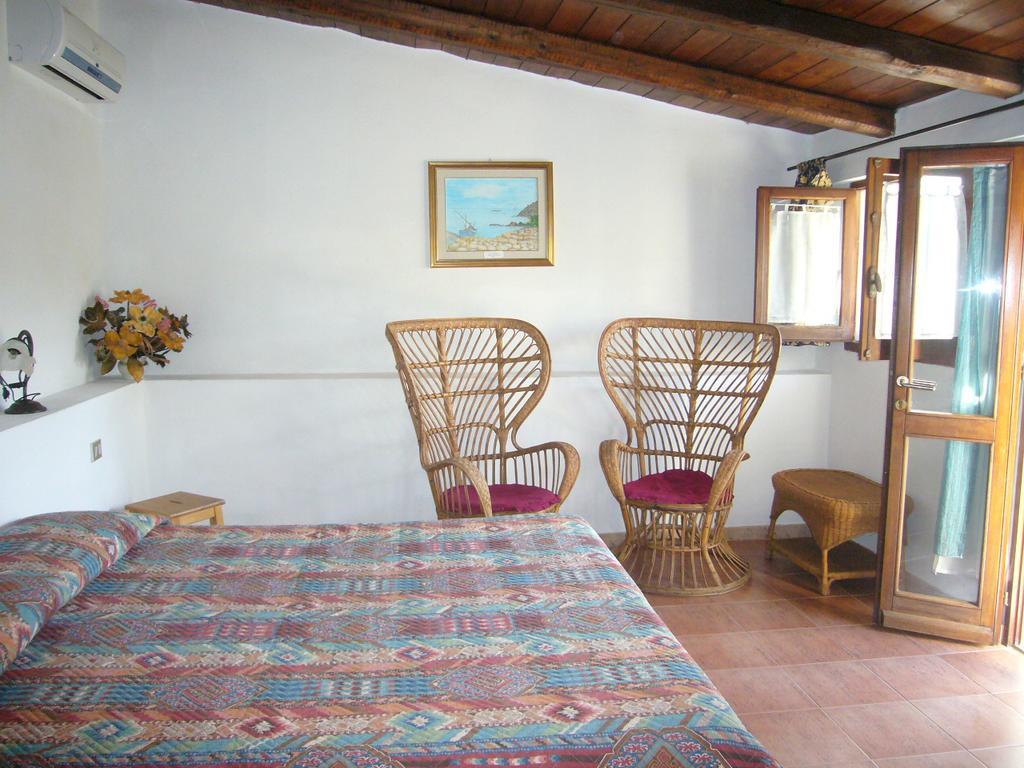Su Trabi B&B Fluminimaggiore Εξωτερικό φωτογραφία